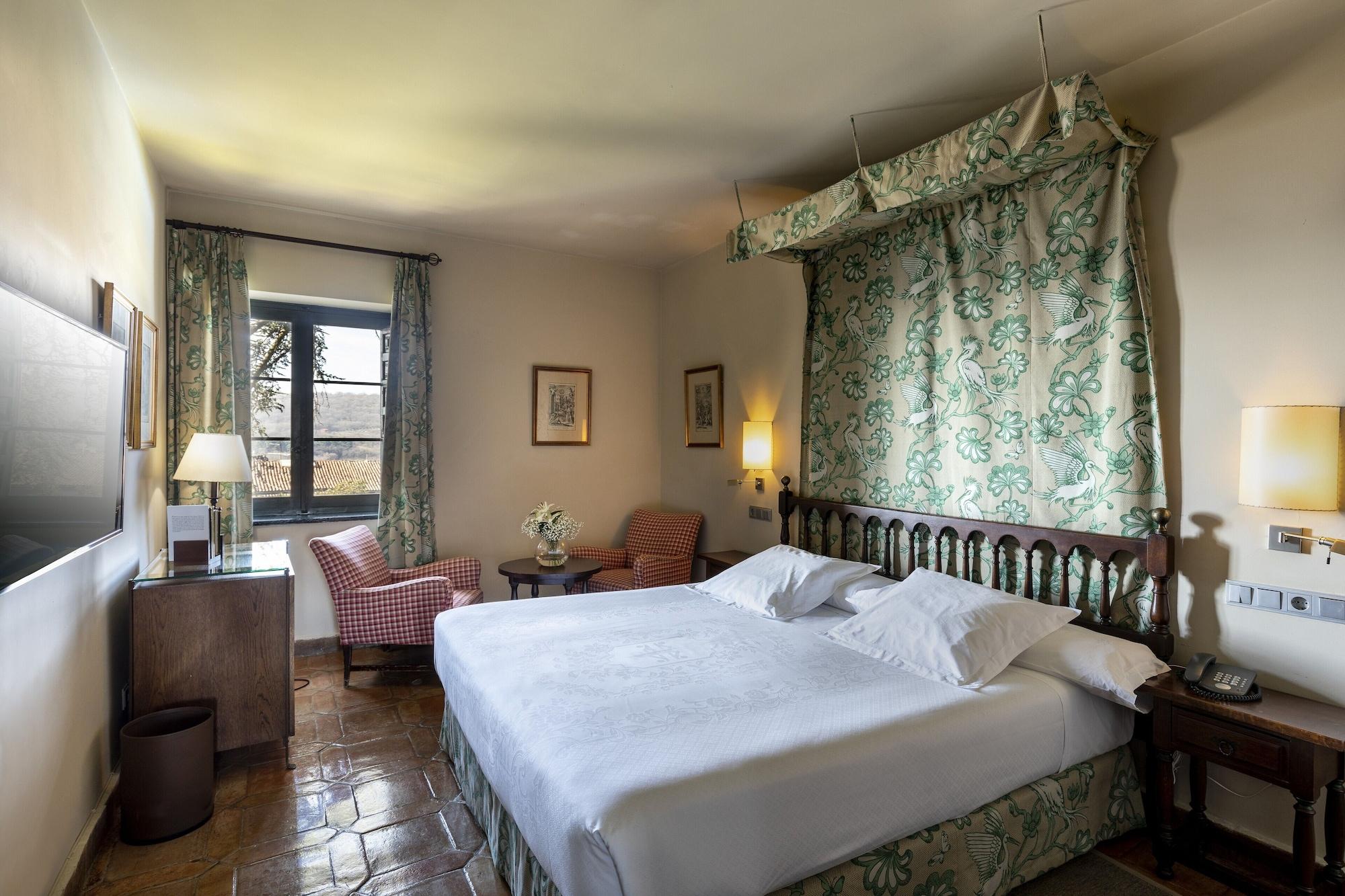 Parador De Jarandilla De La Vera Exteriör bild
