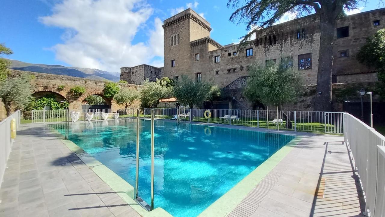 Parador De Jarandilla De La Vera Exteriör bild